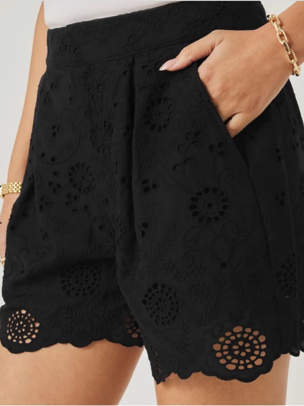 Splendid x @Cellajaneblog Eyelet Short